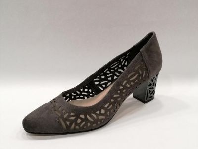 Šedé lodičky Epica