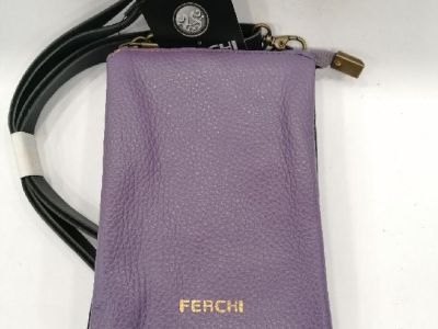 kapsa na mobil Ferchi